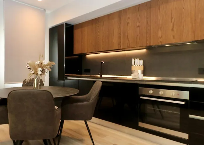 Luxurious Big Town House - Large Terrace - Historical Centre - High Quality - Fully Equipped - Renovated