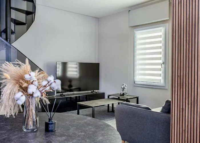 شقة Luxurious Big Town House - Large Terrace - Historical Centre - High Quality - Fully Equipped - Renovated أولبيا