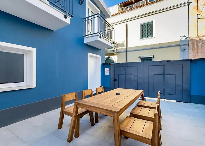 Luxurious Big Town House - Large Terrace - Historical Centre - High Quality - Fully Equipped - Renovated * أولبيا