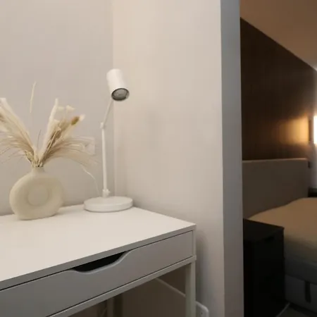 Terme House Renovated 2br Townhouse With Terrace, Historic Centre * オルビア