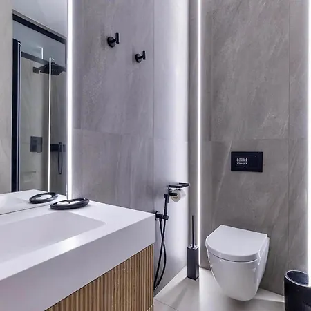 アパート Terme House Renovated 2br Townhouse With Terrace, Historic Centre オルビア